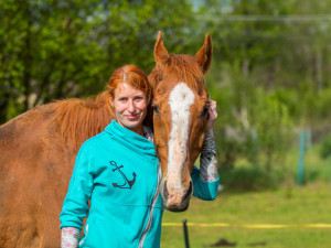 Zachraňuje koně před jatkama. Místo salámu je čeká Druhá šance