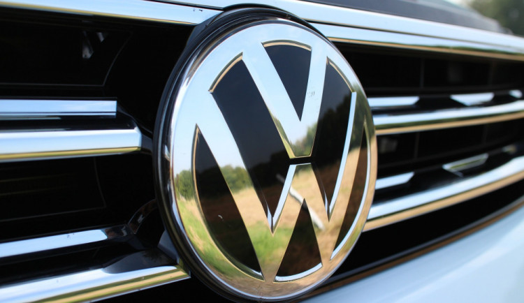 VW má majitelům aut v Dieselgate podle soudu zaplatit 636 milionů