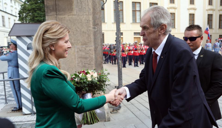 Zuzana Čaputová s Milošem Zemanem.