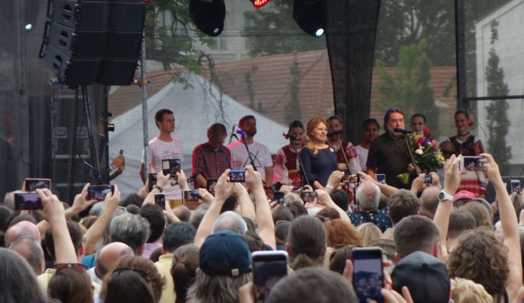 VIDEO: Čaputová vyjádřila pochopení lidem protestujícím proti Babišovi