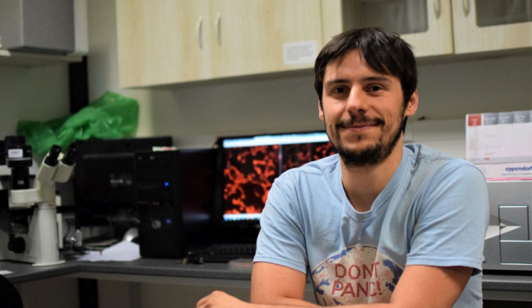 Olomoucký vědec, který patentoval látku s antiparkinsonickou aktivitou.