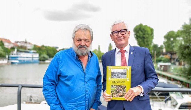 Kaspersky: Falešná aplikace FaceApp šíří nevyžádanou reklamu