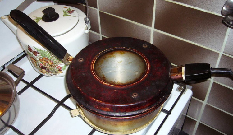 Před 55 lety byla vynalezena populární remoska