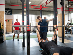 Nerad odmítám lidi, ale den má bohužel jen 24 hodin, říká budějcký trenér Dominik Kodras.
