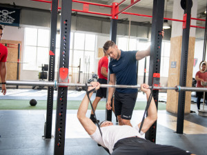 Nerad odmítám lidi, ale den má bohužel jen 24 hodin, říká budějcký trenér Dominik Kodras.