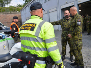 Vojenská policie zasahovala na generálním štábu a v Prostějově