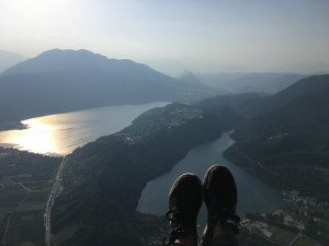 Pohledy, které se naskytnou při paraglidingu, jsou neskutečné.