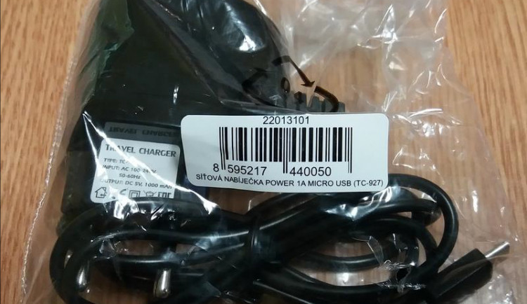 Nebezpečná nabíječka.