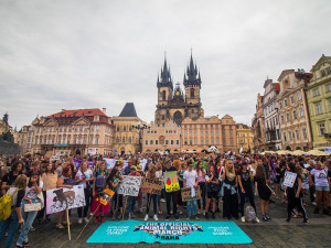 Kočka, pes i kráva, mají svoje práva! Volali lidé v rámci pochodu za práva zvířat.