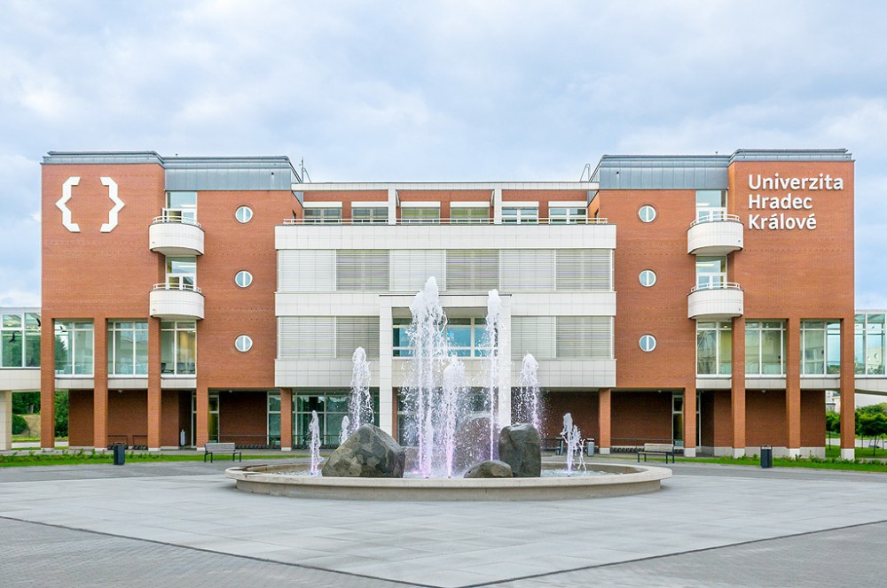 Univerzita Hradec Králové