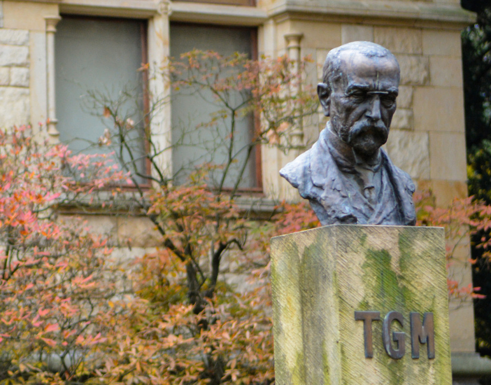 30319469670_85485eee6d_o