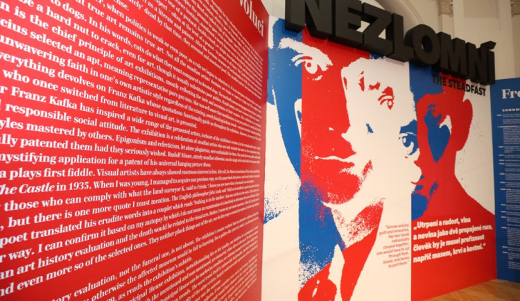 Nezlomní. Obecní dům v Praze zahájil jedinečnou výstavu, která představuje možný průřez českým uměním minulého století.