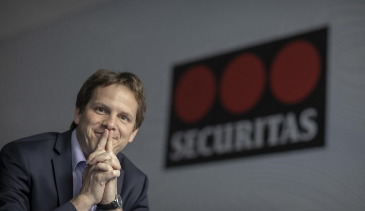 Bezpečnostní agentury by mohly častěji zastupovat policii. V Česku ale zatím nemají kredit.