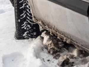 Zimní pneumatiky: problémy na sněhu a mokru