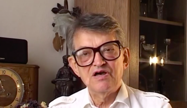 Zemřel režisér i odbojář Jasný, autor Všech dobrých rodáků