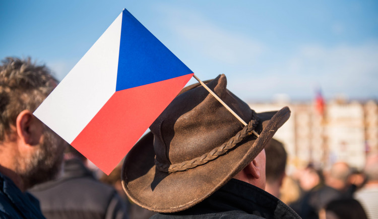 Demonstrace na Letné.