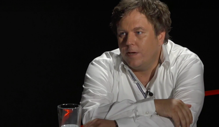 Policie navrhuje obžalovat novináře Přibila za pomluvu.