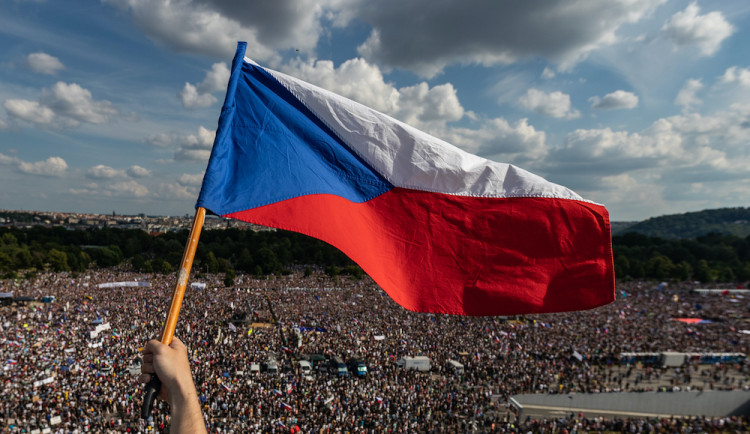 Czech Press Photo vyhrál snímek protestu proti Babišovi.
