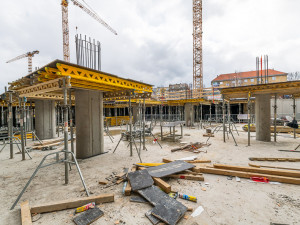 FOTO: KKCG prodá centrum Bořislavka v Praze, jež nyní za miliardy staví