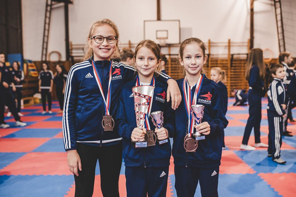 79264282_2648507305240600_7721077315202973696_o