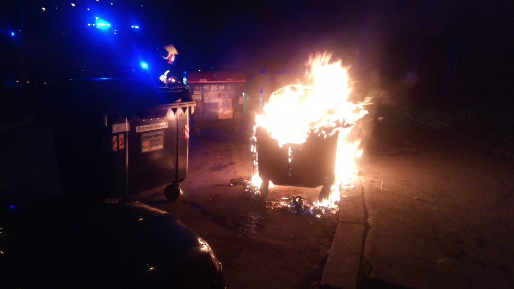 Silvestrovský požár v Praze.