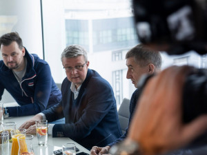 size4-15800548905907-241-83434251-117871979750130-8881396832257703936-o