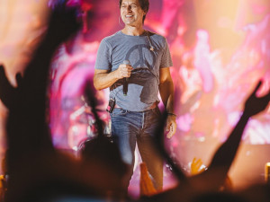 Na Benátskou! s Impulsem dorazí německá zpěvačka Nena. Další nově ohlášenou hvězdou je Paľo Habera a Team.