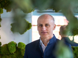 size4-15843823989426-103-cchi-kung-pomaha-lidem-s-infarktem-i-rakovinou-pritom-je-nesmirne-jednoduchy