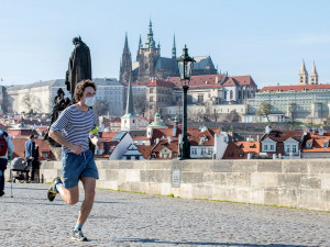 S novým nařízením přišli lidé o nárok na odškodnění, podnikatelé by měli dostat jen 15 tisíc měsíčně