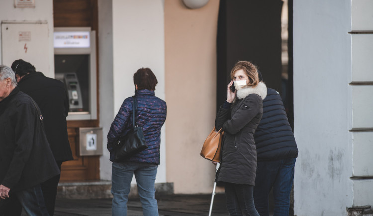 Jak funguje chytrá karanténa? Posbíraná data pomůžou při odhalování nakažených