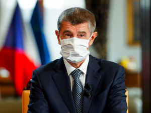 Babiš vyzval občany, aby o Velikonocích zůstali doma