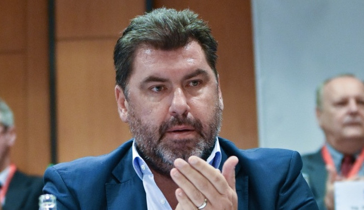 Zemanův poradce Nejedlý porušením karantény nespáchal trestný čin