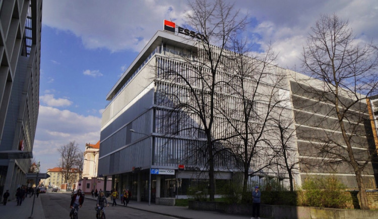 ESSOX umožní nad rámec státem dané povinnosti odklad splátek i v případě revolvingových úvěrů u kreditních karet.