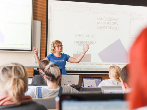 Czechitas v karanténě pracují na online vzdělávání a spustili nové kurzy
