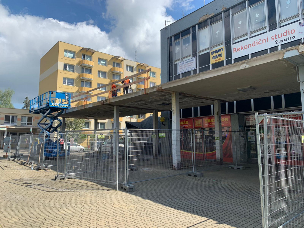 Ze Šumavy zmizí přístřešky. Radnice je nechá kvůli špatnému stavu zbourat