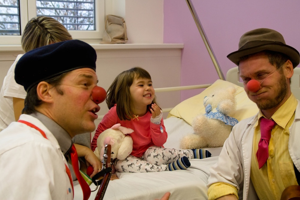 Díky novému programu Virtuální klauniády se mohou hospitalizované děti „tváří v tvář“ setkat se Zdravotním klaunem
