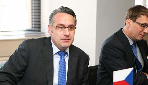 Metnar: Když budou ohroženy výdaje na obranu, nebudu u toho