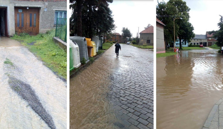 AKTUÁLNĚ: Hasiči v kraji vyjíždějí kvůli bouřkám, odčerpávají laguny a sklepy