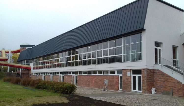 Jablonecký bazén by se měl opět otevřít na začátku srpna