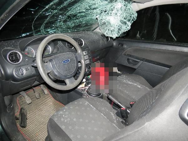 Nehoda u křižovatky s ulicí Lesní ve směru jízdy na Býšť