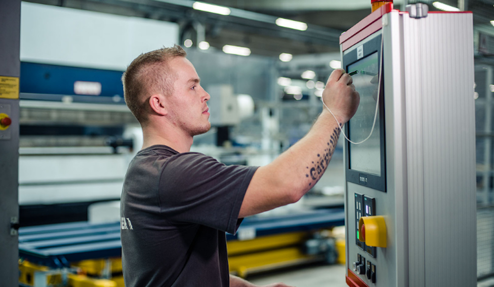 Hauser nabízí 38 tisíc korun, stačí výuční list