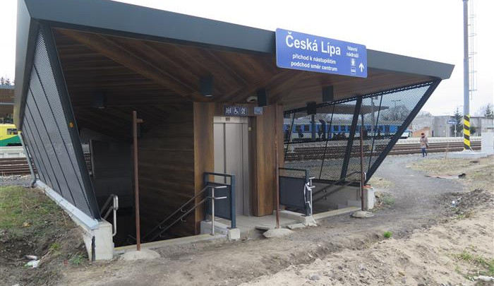 Nový chodník z českolipského nádraží bude hotový příští rok