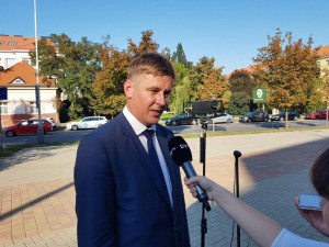 Ministr Petříček už nebude kandidovat do vedení ČSSD