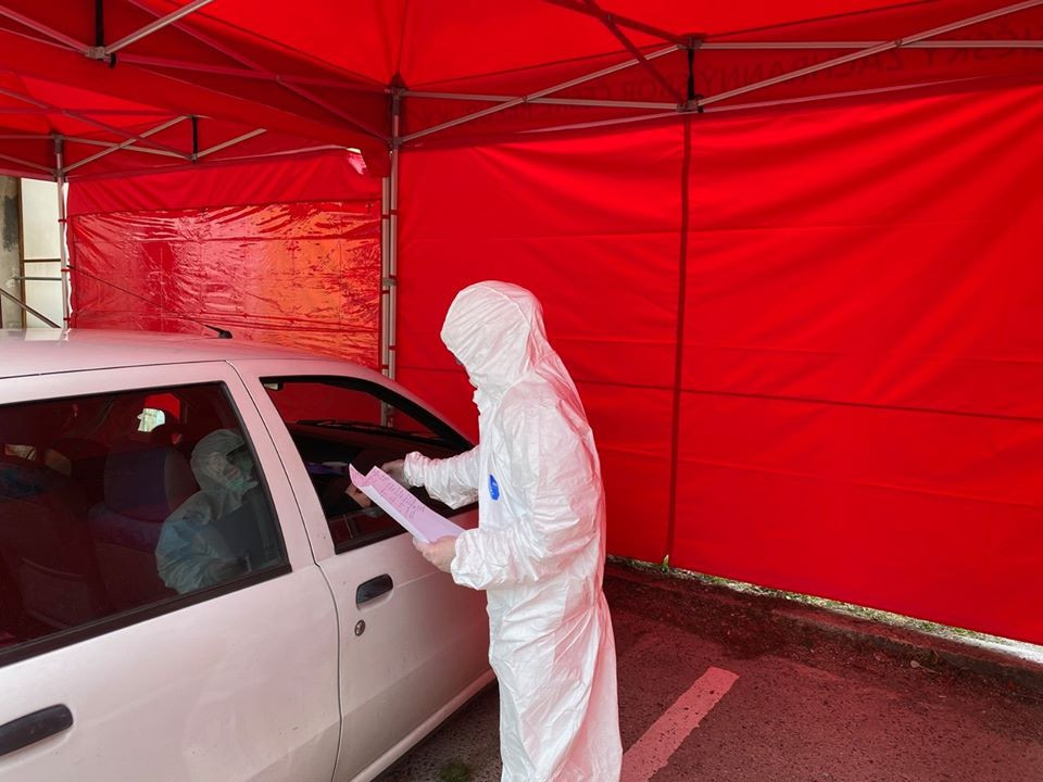 Případů koronaviru v Libereckém kraji rychle přibývá. V pátek byo 338 pozitivně testovaných