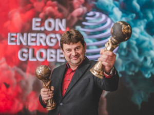 Ceny za nejlepší ekologické projekty jsou rozdány. Absolutním vítězem E.ON Energy Globe se stala obec Hostětín