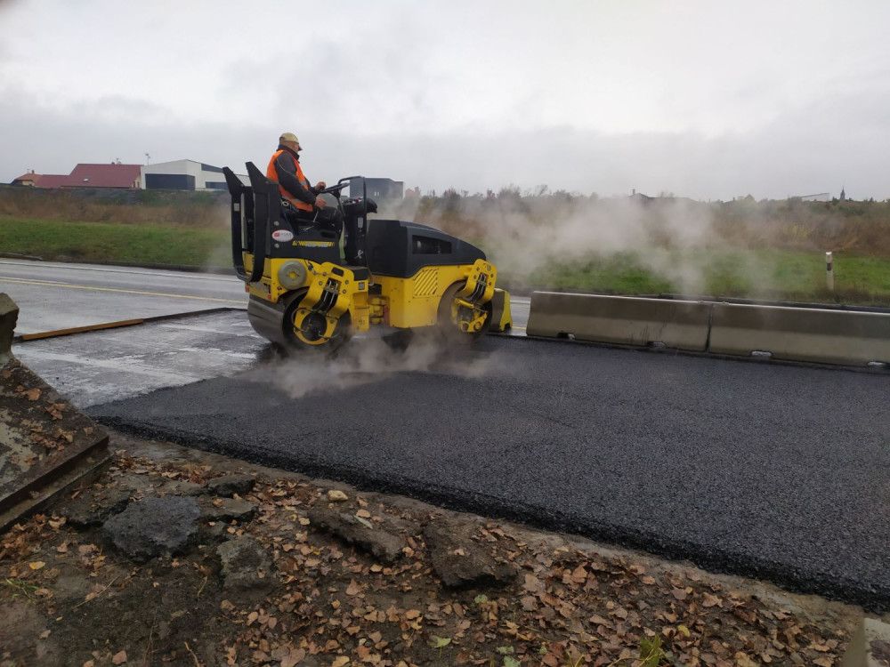 Kolem Jičína od konce týdne bez komplikací. Silničáři dokončují opravu silnice I/16