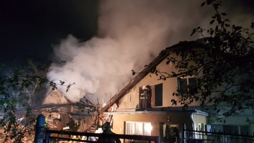 Požár domu v Kunčicích u Bělotína hasilo pět jednotek