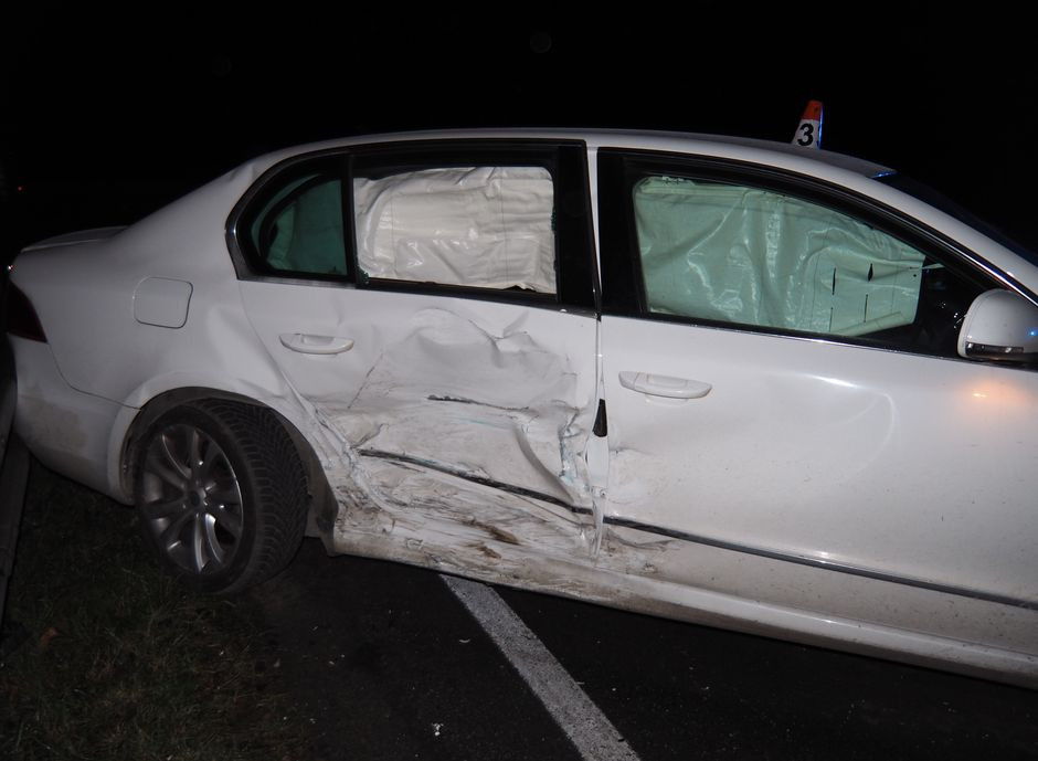 Na křižovatce u Zábřehu se srazili dvě auta