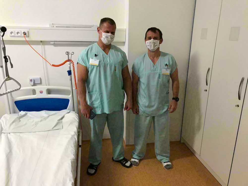 Šest policistů pomůže na covidové jednotce českolipské nemocnice. Jejich rozhodnutí si vážím, říká policejní ředitel