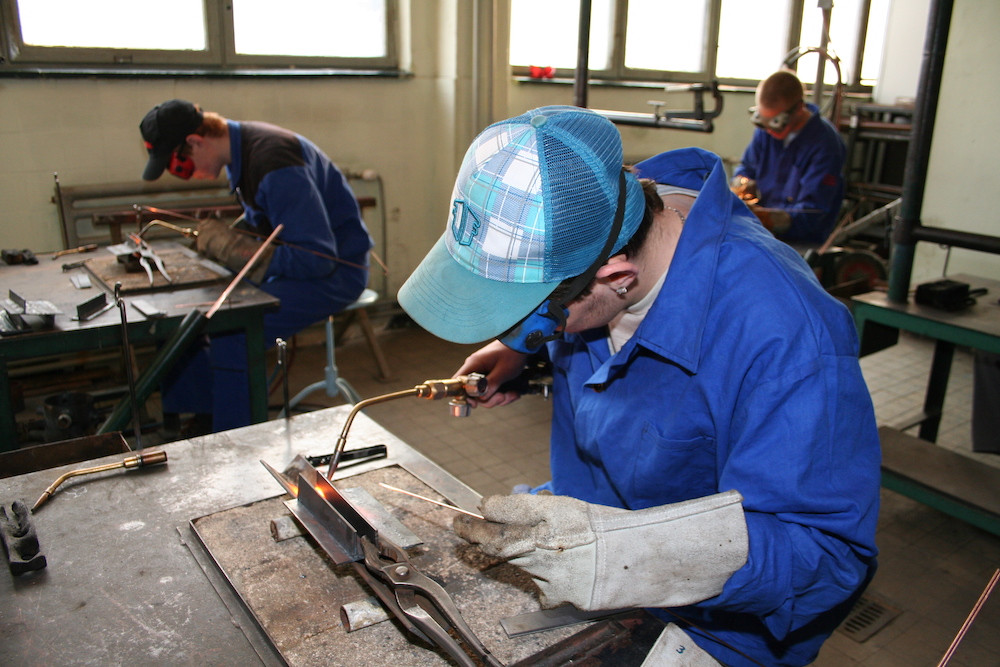 Přemýšlíš kam na střední či učiliště, nebo si chceš jen dodělat maturitu? Polytechnická v Českých Budějovicích je dobrá volba
